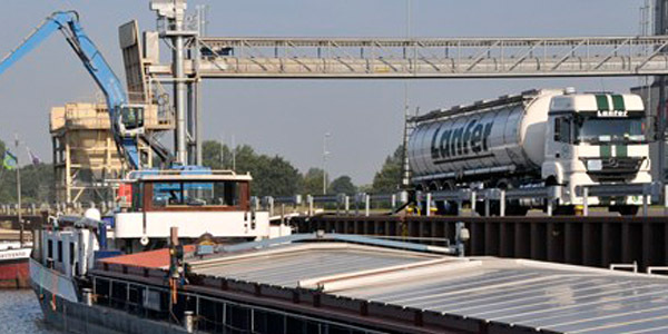 Lanfer_Transport_Wasser_600x300px.jpg